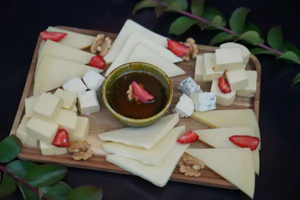 ევროპული ყველის ასორტი